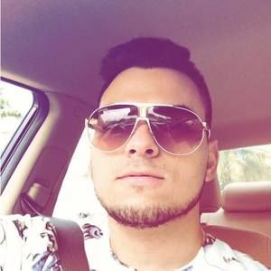 Meet your Posher, Robert